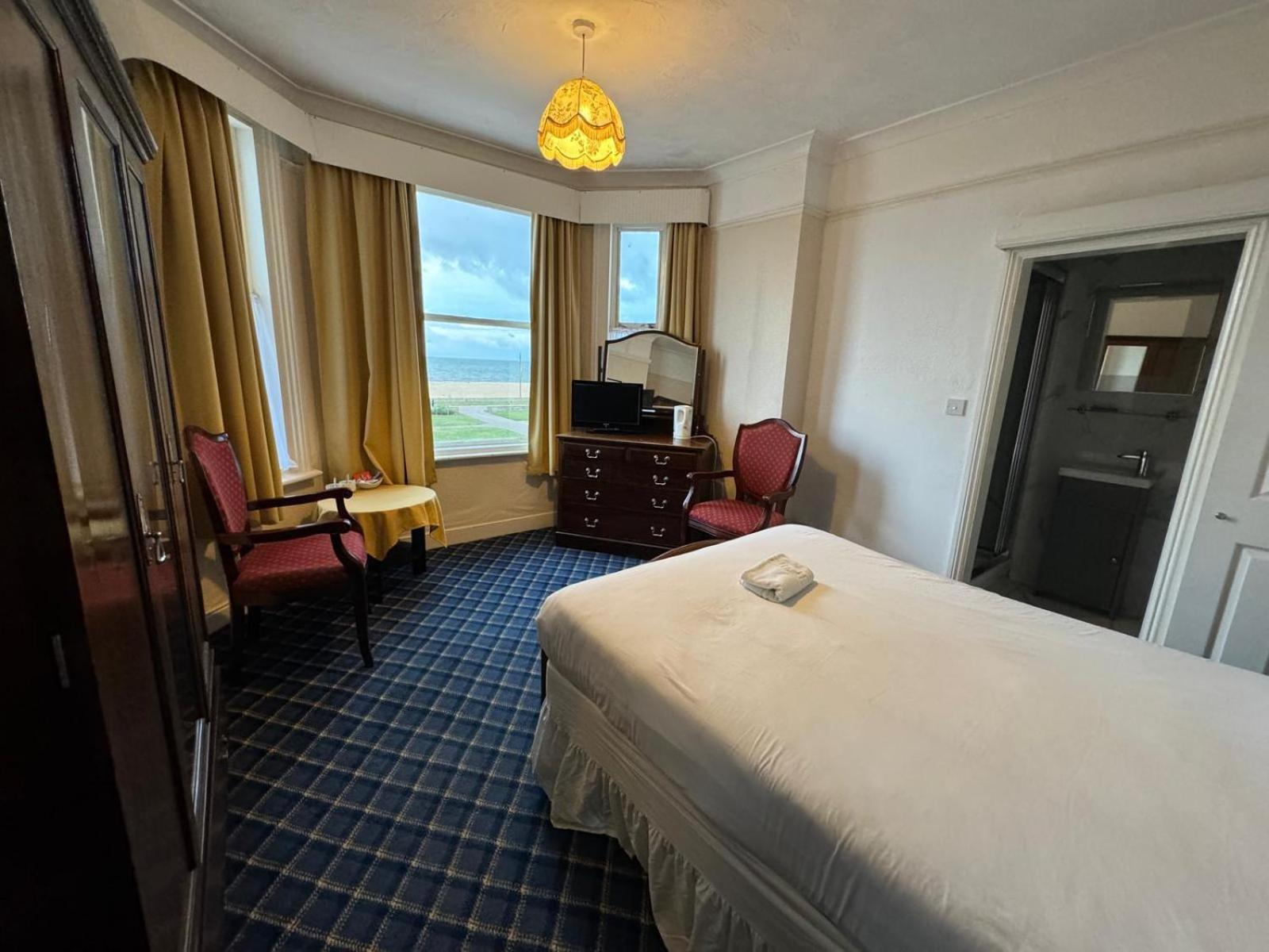 Royal Hotel Грейт-Ярмут Экстерьер фото