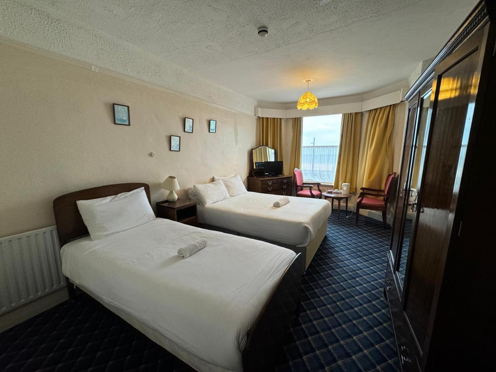Royal Hotel Грейт-Ярмут Экстерьер фото