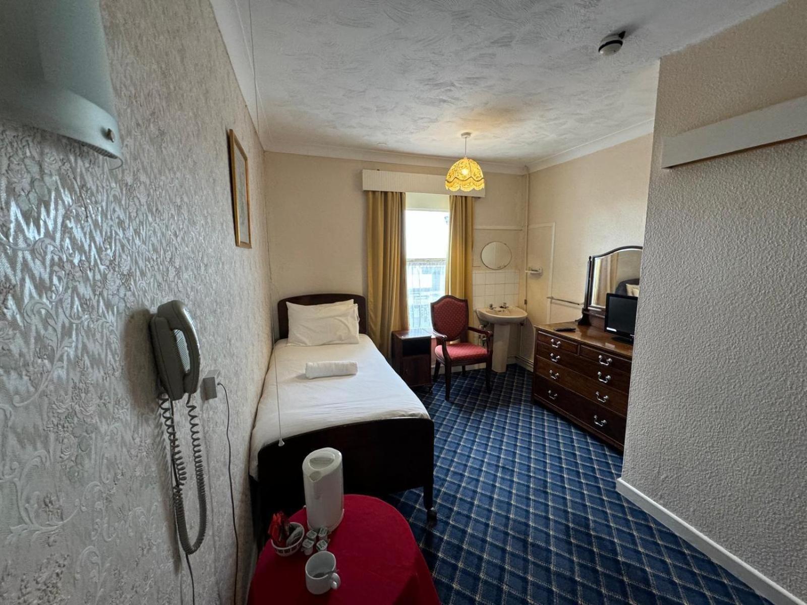 Royal Hotel Грейт-Ярмут Номер фото
